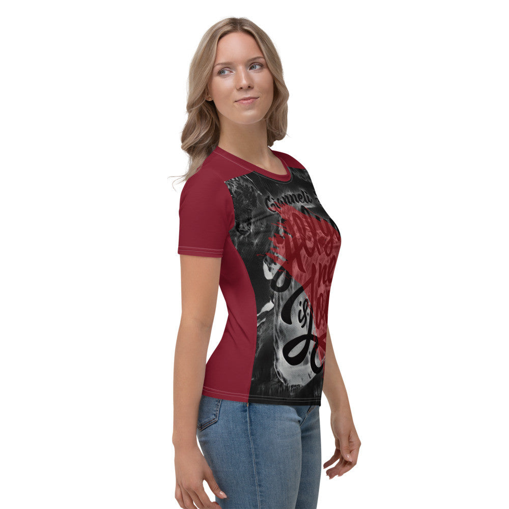 LOVE Women's T-shirt by Gianneli