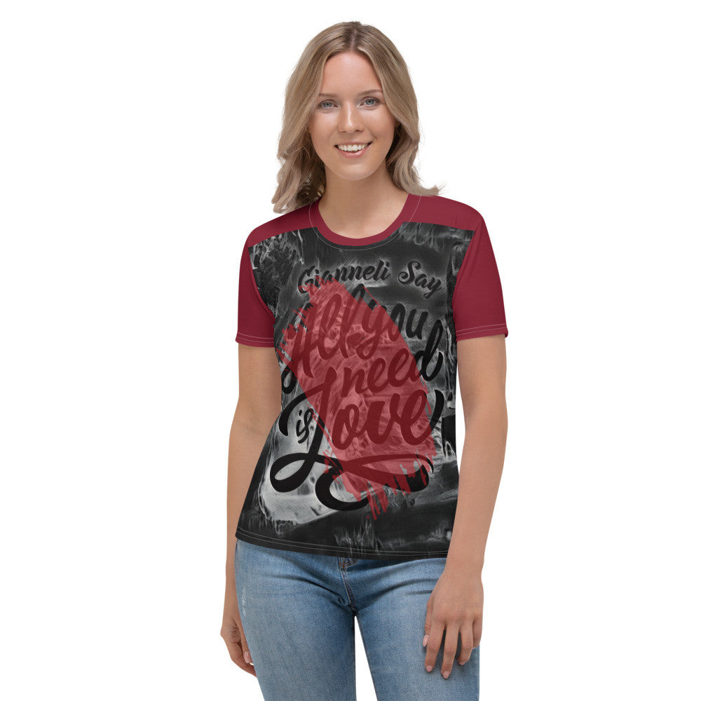LOVE Women's T-shirt by Gianneli